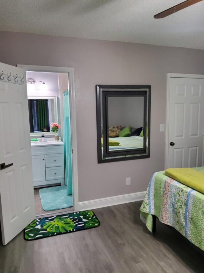 Beautiful Apartment Close To Everything Tampa Exterior foto